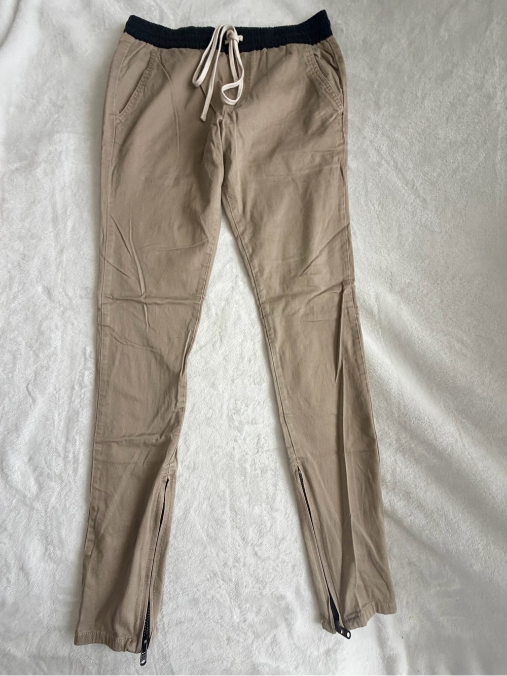 Fear of God Essential Pants with Black Elastic Waist